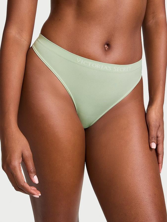 Seamless Thong Panty image number 0