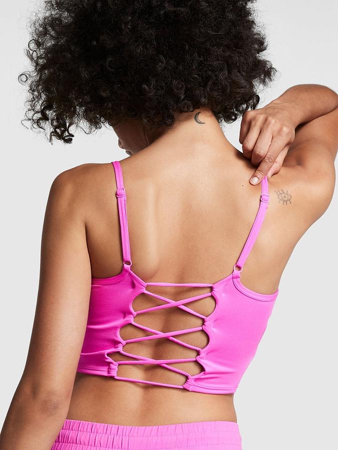 Ultimate Lightly Lined Strappy-Back Sports Bra image number 1
