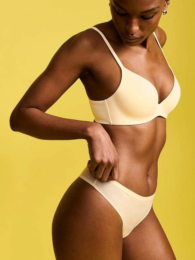 FlexFactor Lightly Lined Plunge Demi Bra image number 4